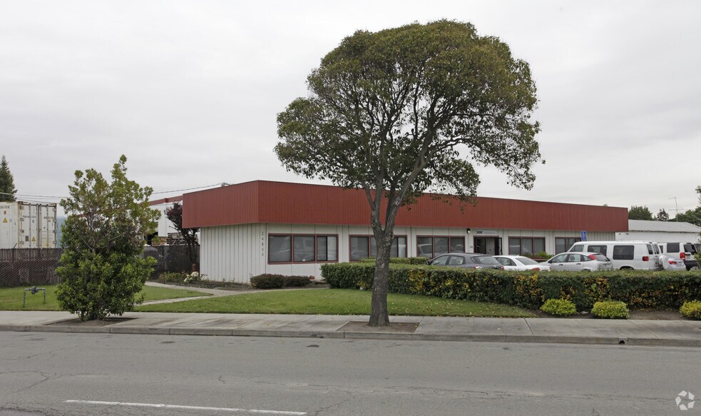 24800 Industrial Blvd, Hayward, CA à louer - Photo principale – Image 1 sur 7