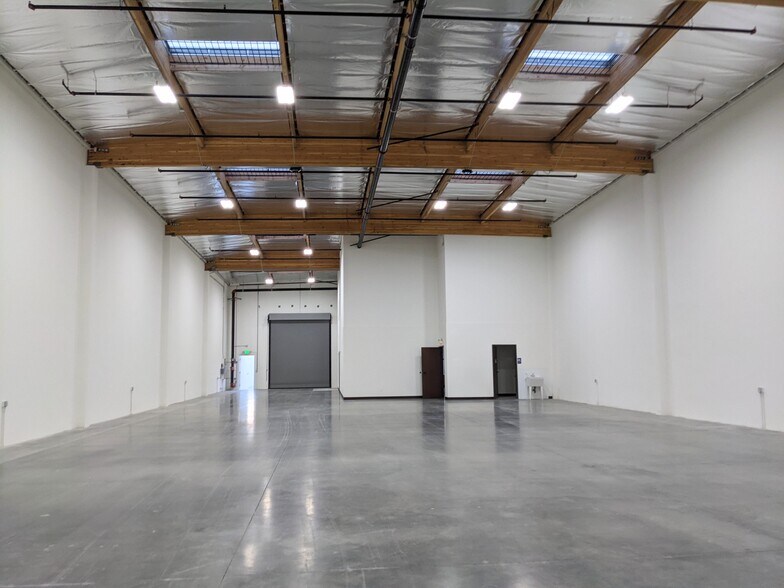 2108 Santa Anita, South El Monte, CA à louer - Photo de l’immeuble – Image 3 sur 13