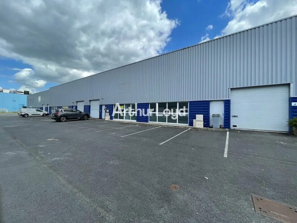 Local d’activités dans Cormontreuil à louer Photo de l’immeuble– Image 1 sur 11