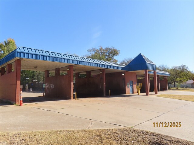 501 N Main St, Noble, OK à vendre - Photo principale – Image 1 sur 1