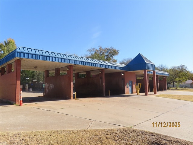 501 N Main St, Noble, OK à vendre Photo principale– Image 1 sur 2