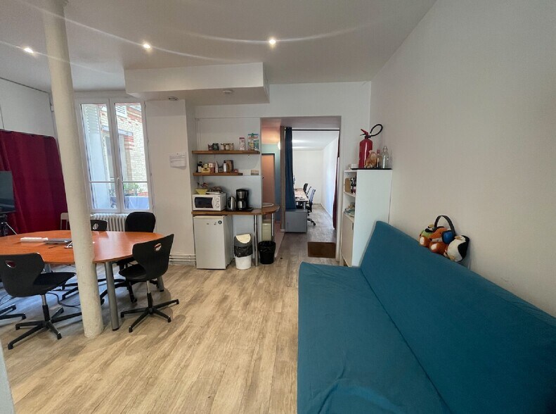 Bureau dans Paris à louer - Photo de l’immeuble – Image 3 sur 9