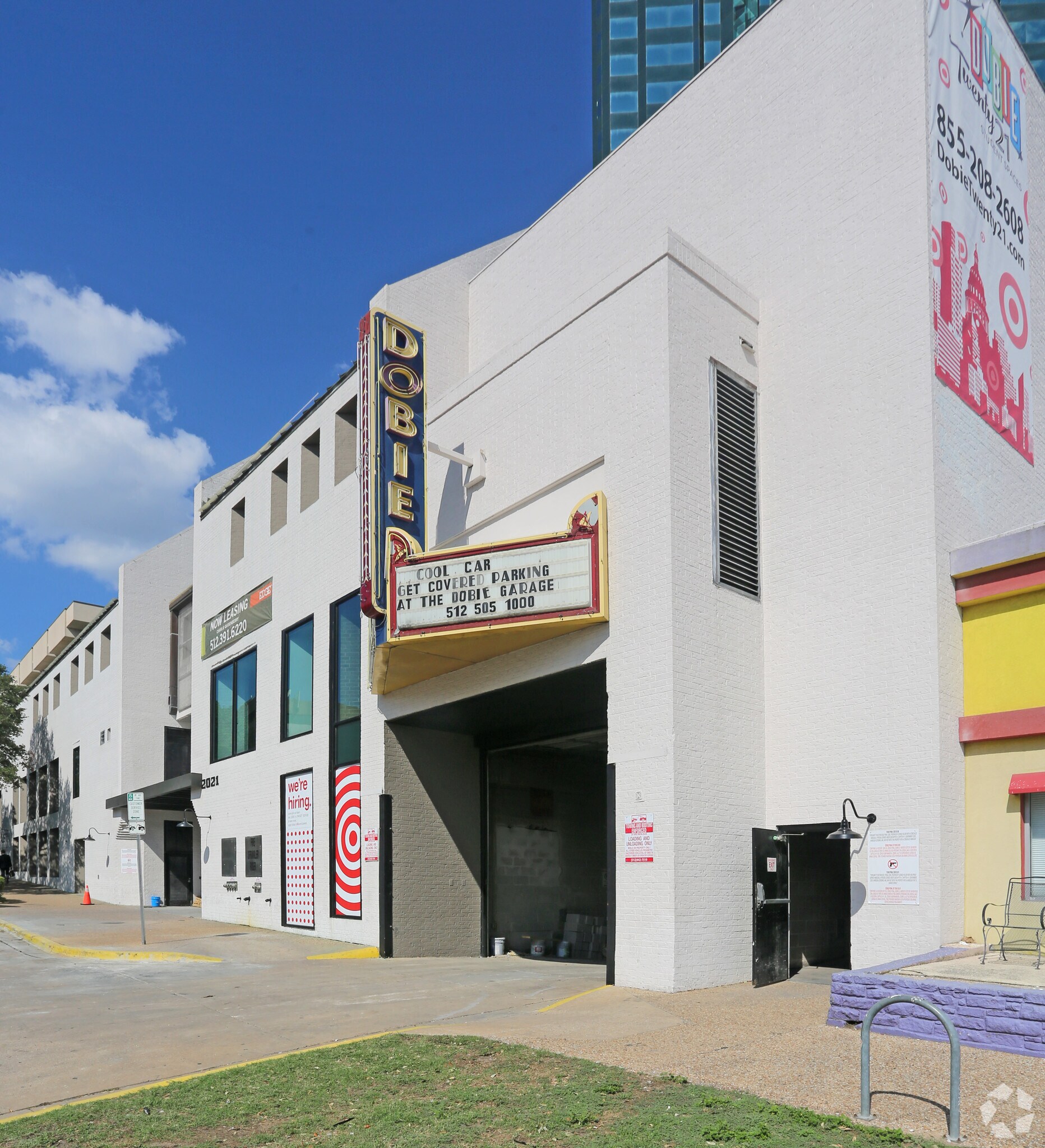 2002-2060 Guadalupe St, Austin, TX à louer Photo principale– Image 1 sur 64