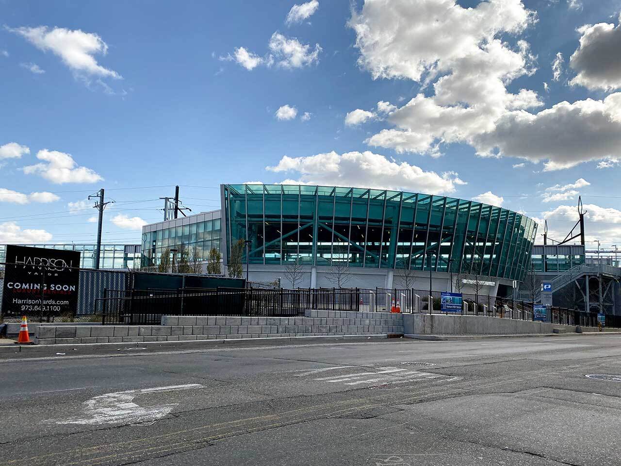 913 Frank E Rodgers Blvd S, Harrison, NJ à louer Photo principale– Image 1 sur 16