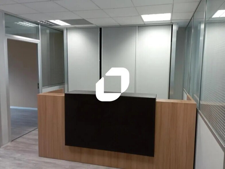 23 Avenue Doyen Louis Weil, Grenoble à louer - Photo intérieure – Image 2 sur 7