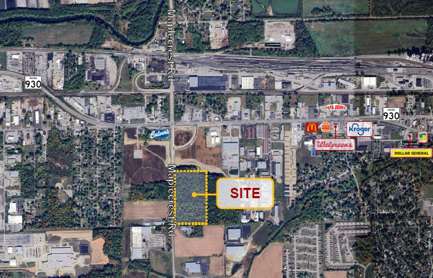 2601 S Maplecrest Rd, Fort Wayne, IN à vendre - Photo de l’immeuble – Image 1 sur 2