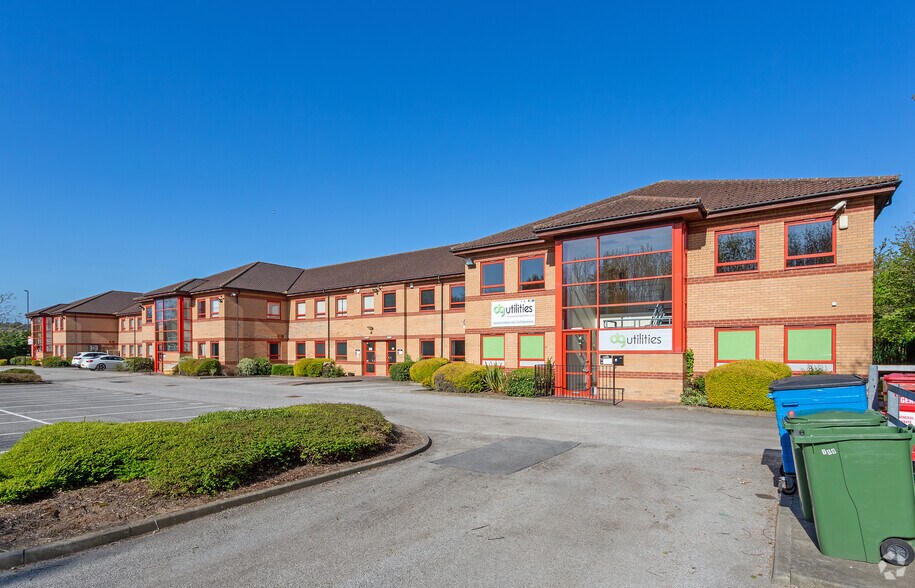 Farfield Park, Rotherham à louer - Photo principale – Image 1 sur 6