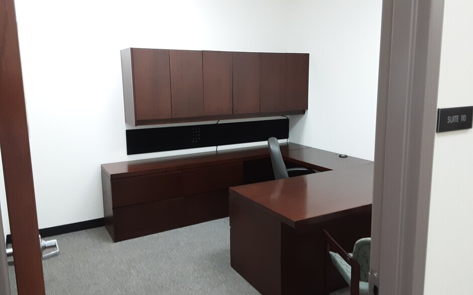 1800 Des Plaines Ave, Forest Park, IL à louer - Photo intérieure – Image 2 sur 9