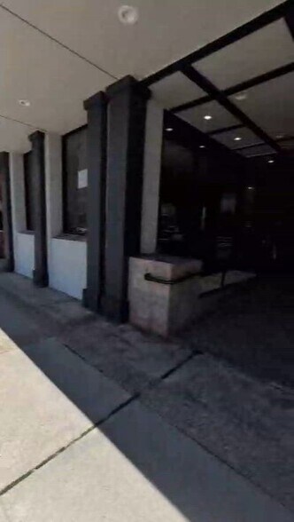 500 San Mateo Ave, San Bruno, CA à louer - Vidéo sur l’annonce professionnelle – Image 2 sur 4