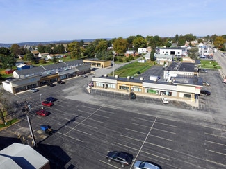Plus de détails pour 4316-4352 N George Street Ext, Manchester, PA - Local commercial à louer