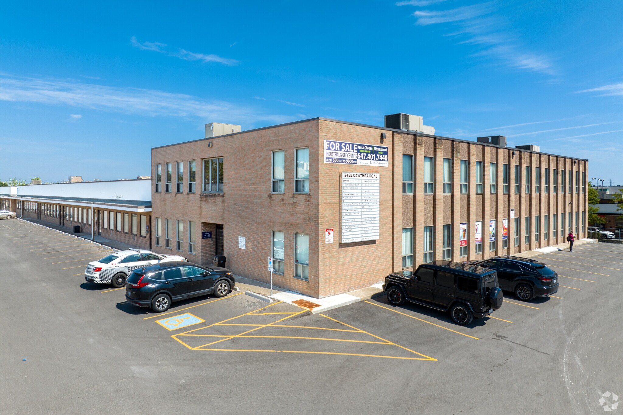 2455 Cawthra Rd, Mississauga, ON à louer Photo principale– Image 1 sur 5