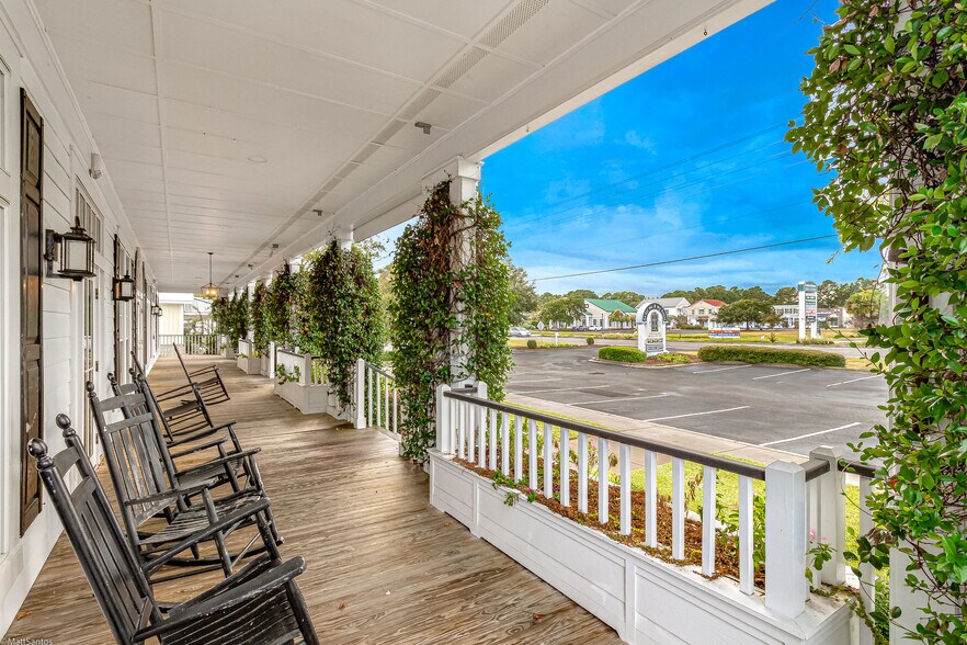 11382 Ocean Hwy, Pawleys Island, SC à louer - Photo de l’immeuble – Image 2 sur 20