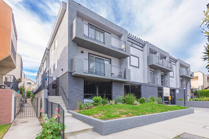 7249 Baird Ave, Reseda, CA à vendre - Photo principale – Image 1 sur 9