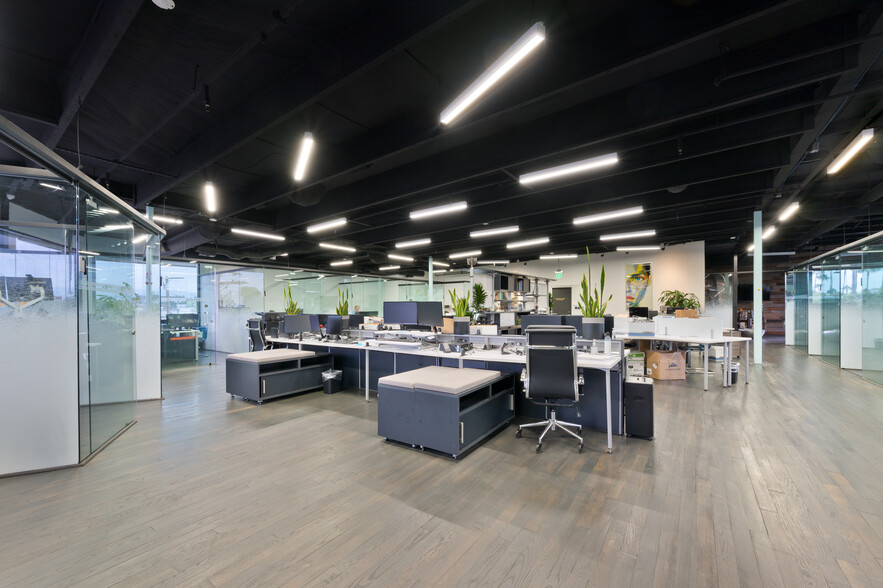 6125 Washington Blvd, Culver City, CA à louer - Photo de l’immeuble – Image 2 sur 5