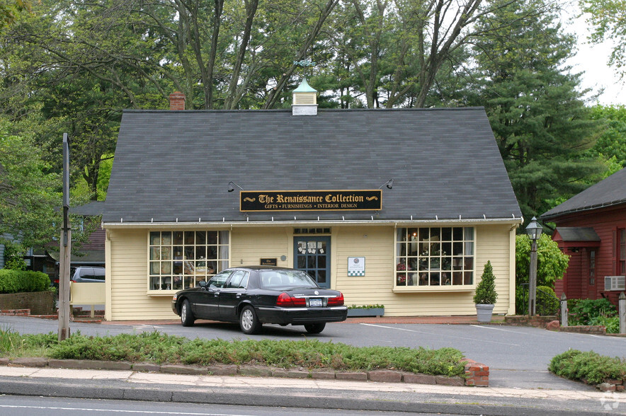 769 Farmington Ave, Farmington, CT à vendre - Photo principale – Image 1 sur 1