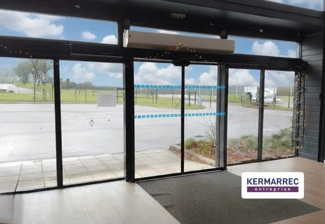 Local d'activités dans Cesson-Sévigné à vendre Photo de l’immeuble– Image 1 sur 7