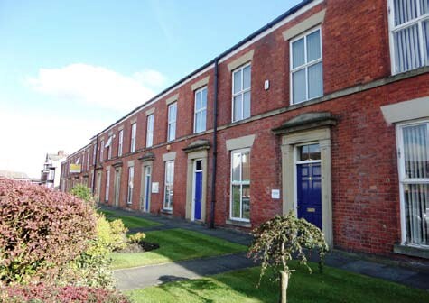 29 Chorley New Rd, Bolton à vendre - Photo principale – Image 1 sur 4