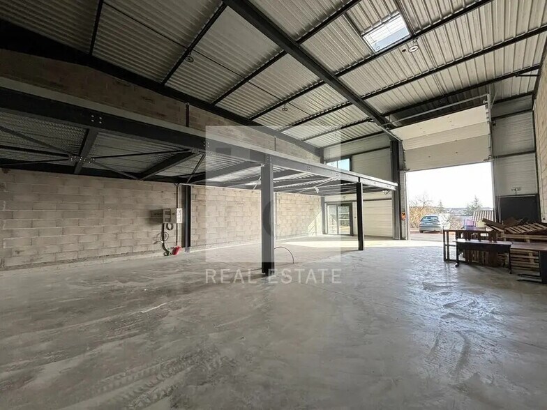 61 Rue Des Aubépines, Villette-d'Anthon à louer - Photo de l’immeuble – Image 3 sur 25