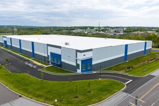 Plus de détails pour 205 Schoolhouse Rd, Souderton, PA - Industriel/Logistique à louer