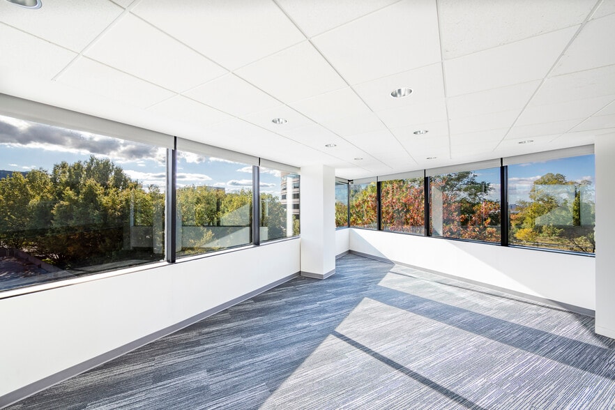 8219 Leesburg Pike, Vienna, VA à louer - Photo intérieure – Image 3 sur 8