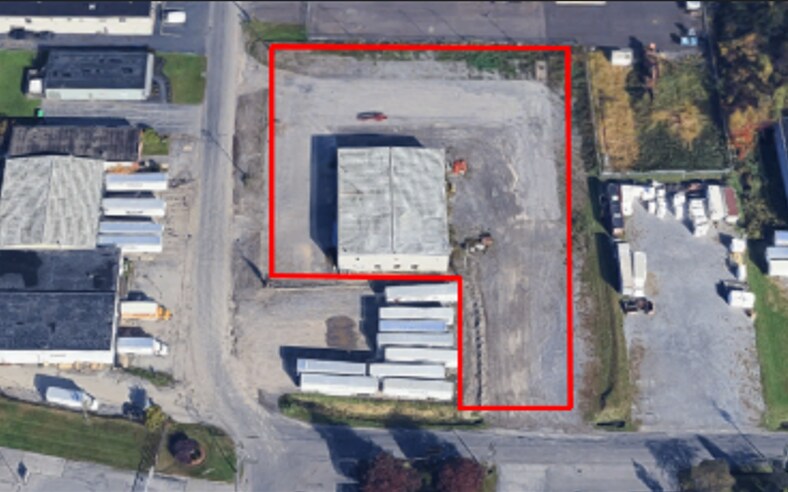 6730 Pickard Dr, Syracuse, NY à vendre - Photo de l’immeuble – Image 3 sur 7