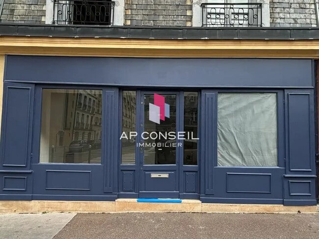 Plus de détails pour Local commercial à louer