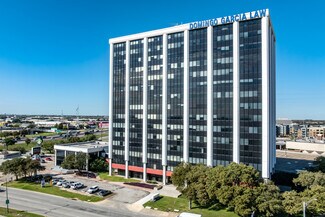 Plus de détails pour 1111 W Mockingbird Ln, Dallas, TX - Bureau à louer