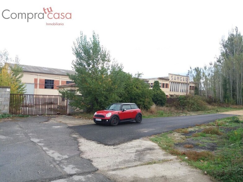 Terrain dans Segovia, Segovia à vendre - Photo principale – Image 1 sur 12