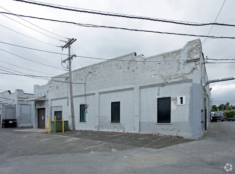 425 Fairfield Ave, Stamford, CT à louer - Photo de l’immeuble – Image 3 sur 14