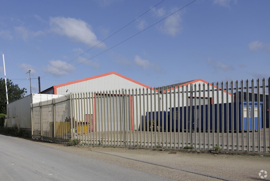 Mark Ln, Gravesend à louer - Photo de l’immeuble – Image 1 sur 2
