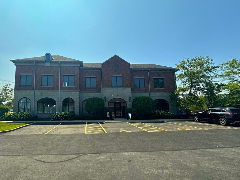 440-442 Milwaukee Ave, Lincolnshire, IL à louer - Photo de l’immeuble – Image 2 sur 6