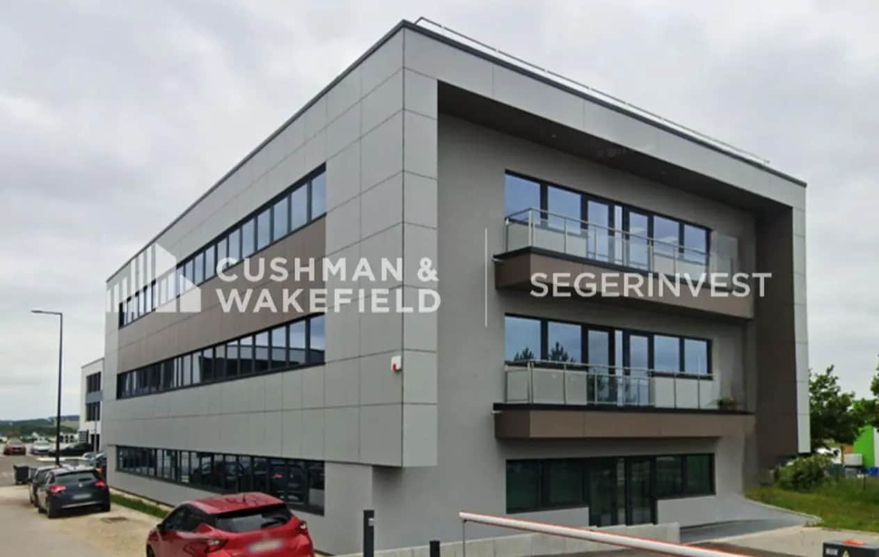 Bureau dans Fontaine-lès-Dijon à louer Photo de l’immeuble– Image 1 sur 4