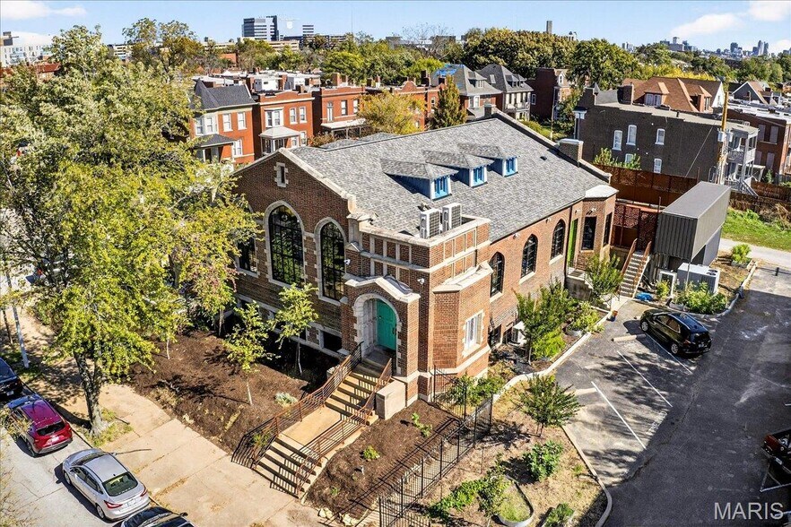 1034 S Kingshighway Blvd, Saint Louis, MO à vendre - Photo de l’immeuble – Image 2 sur 7
