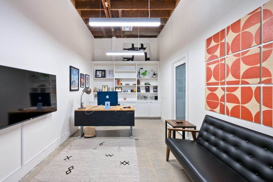 3740 Motor Ave, Los Angeles, CA à louer - Photo intérieure – Image 2 sur 17