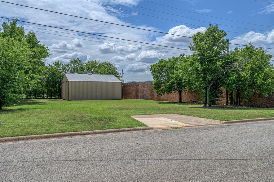 1514 Mildred st, Sherman, TX à vendre - Photo principale – Image 1 sur 22