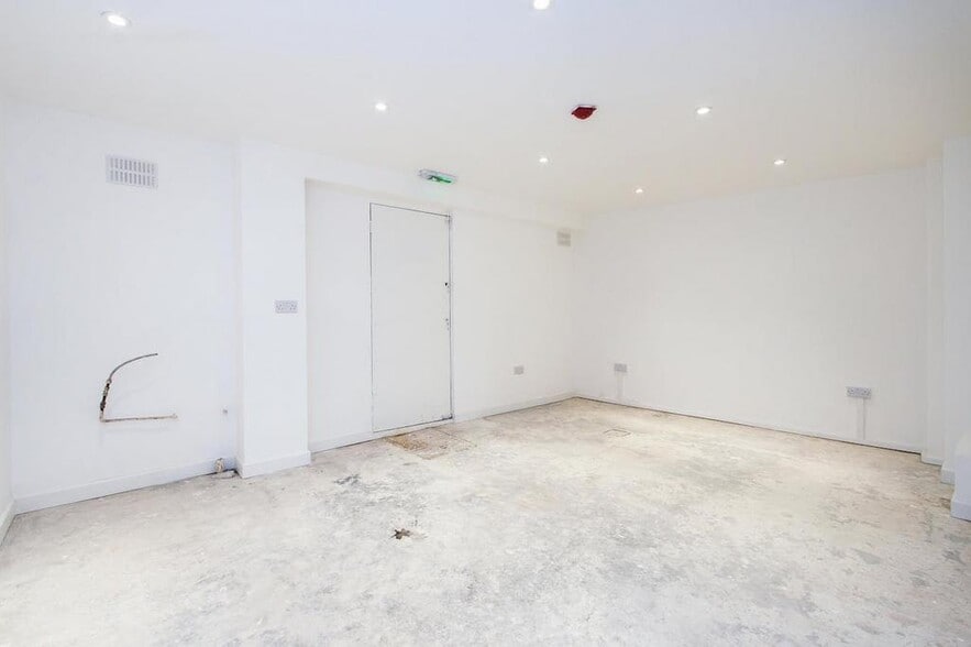 28 Amhurst Rd, Londres à louer - Photo de l’immeuble – Image 2 sur 11