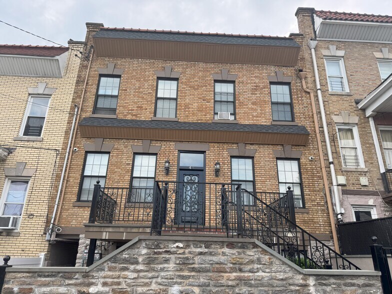 48 S Bleeker St, Mount Vernon, NY à vendre - Photo principale – Image 1 sur 7
