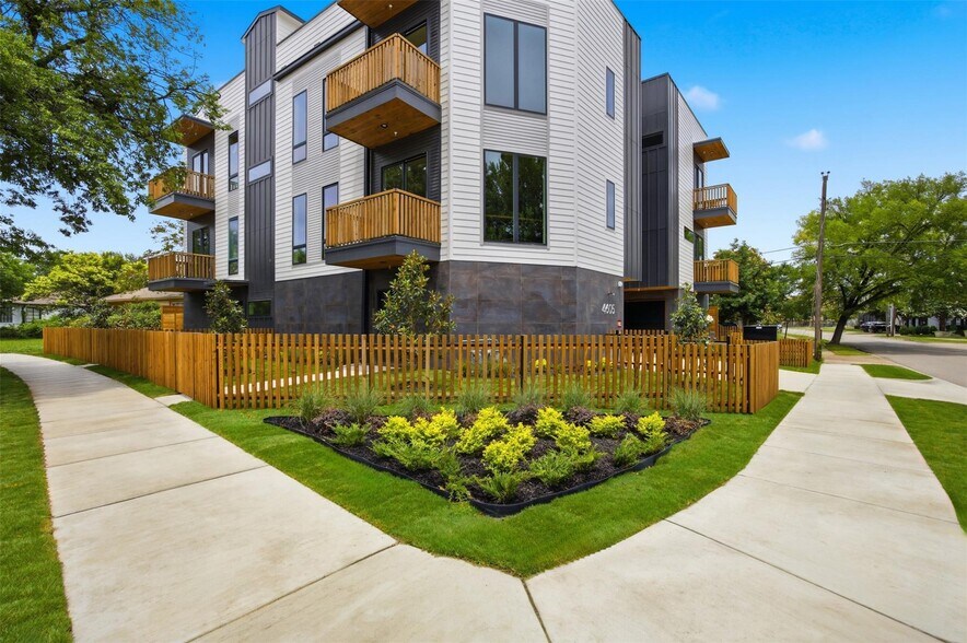 4605 Belmont Ave, Dallas, TX à vendre - Photo de l’immeuble – Image 2 sur 35