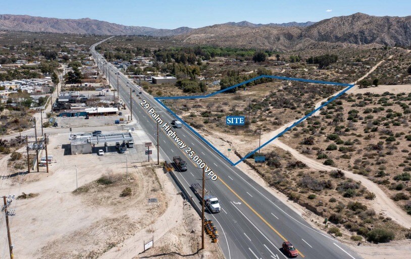 49577 29 Palms Hwy, Morongo Valley, CA à vendre - Photo principale – Image 1 sur 2