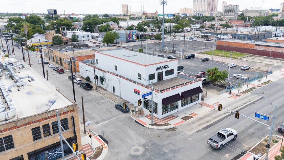 824 Broadway St, San Antonio, TX à louer - Photo de l’immeuble – Image 2 sur 13