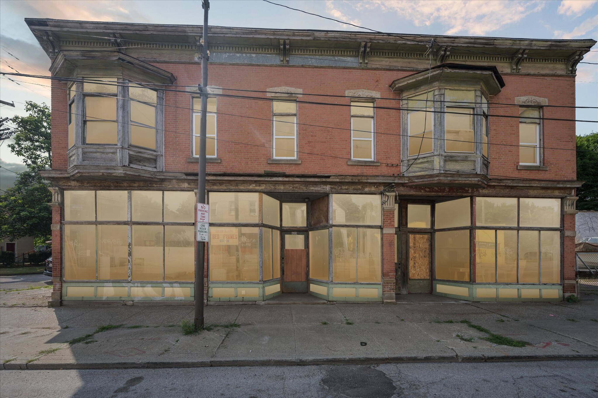 5505 Lorain Ave, Cleveland, OH à louer Photo de l’immeuble– Image 1 sur 53