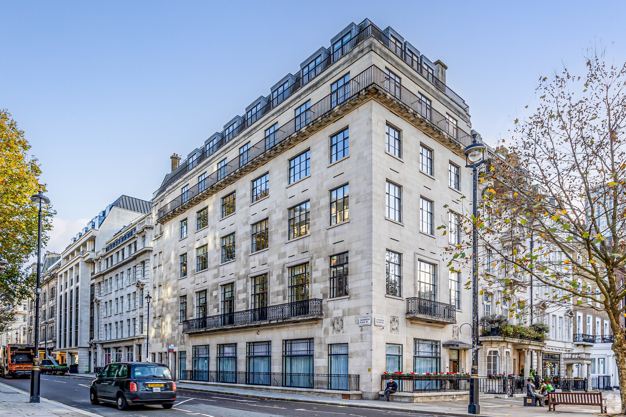8 Cavendish Sq, Londres à louer Photo principale– Image 1 sur 7