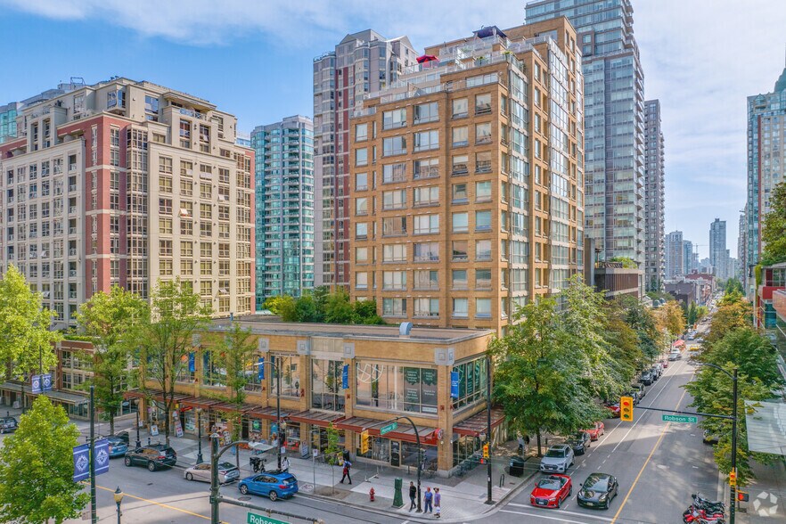 806 Homer St, Vancouver, BC à louer - Photo de l’immeuble – Image 3 sur 6
