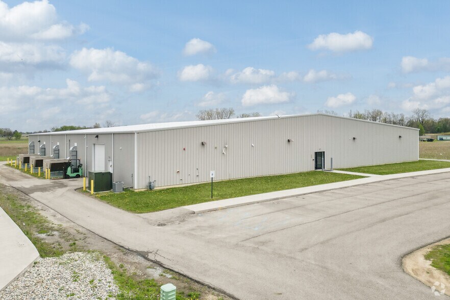 515 Hammontree Dr, Morenci, MI à vendre - Photo principale – Image 2 sur 25