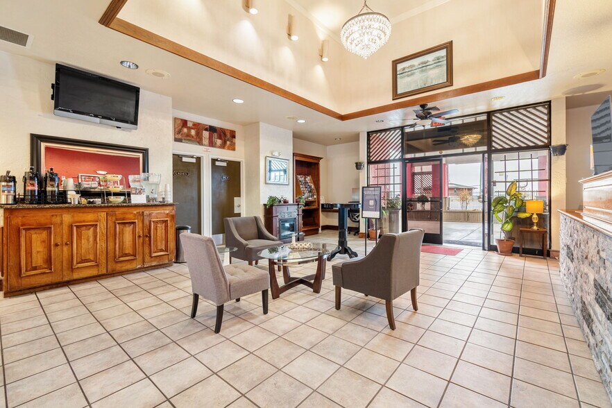 3535 Janes Rd, Arcata, CA à vendre - Photo de l’immeuble – Image 3 sur 17