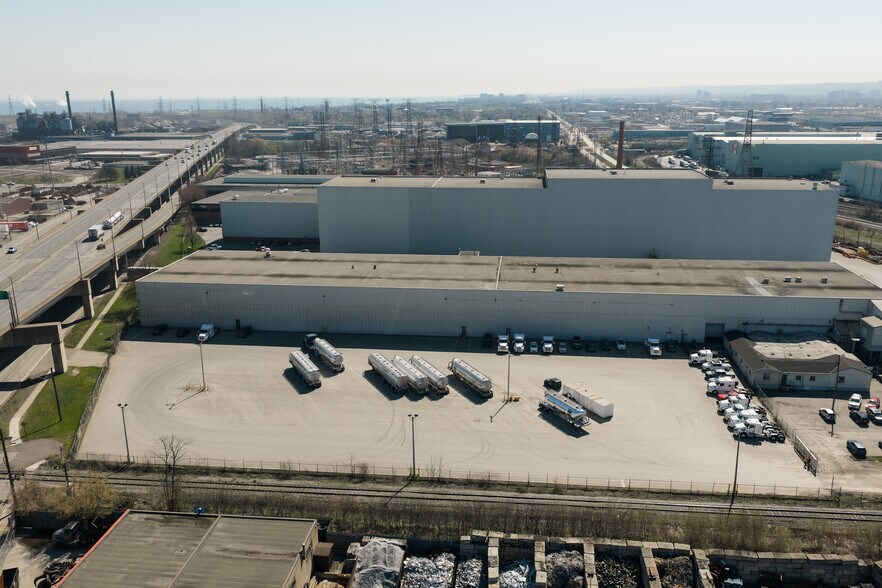 1632 Burlington Street East St, Hamilton, ON à louer - Photo principale – Image 1 sur 8