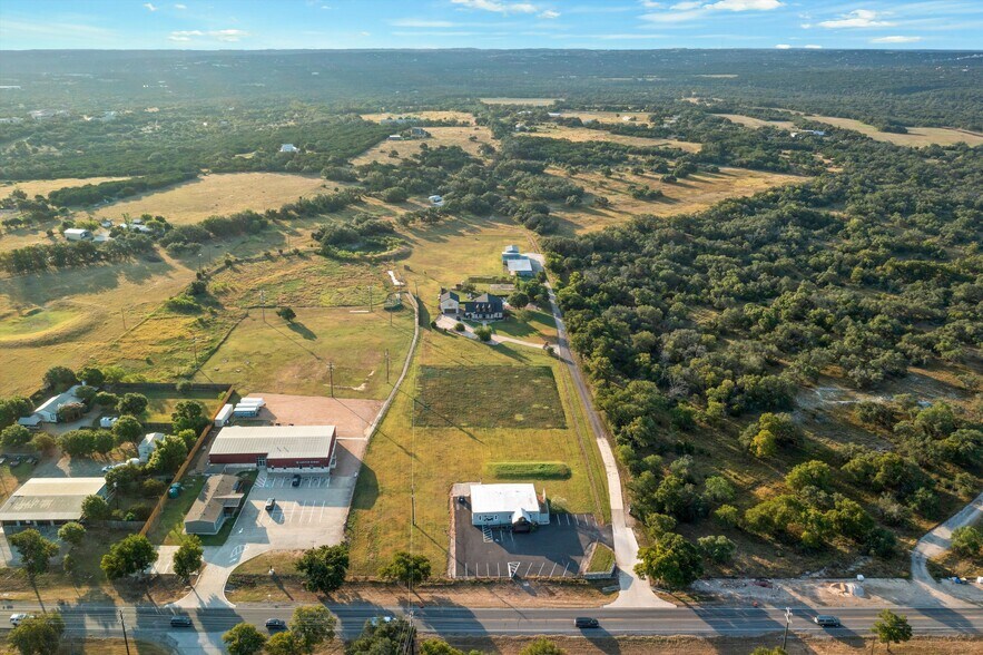 31300 Ranch Road 12, Dripping Springs, TX à vendre - Photo de l’immeuble – Image 2 sur 76