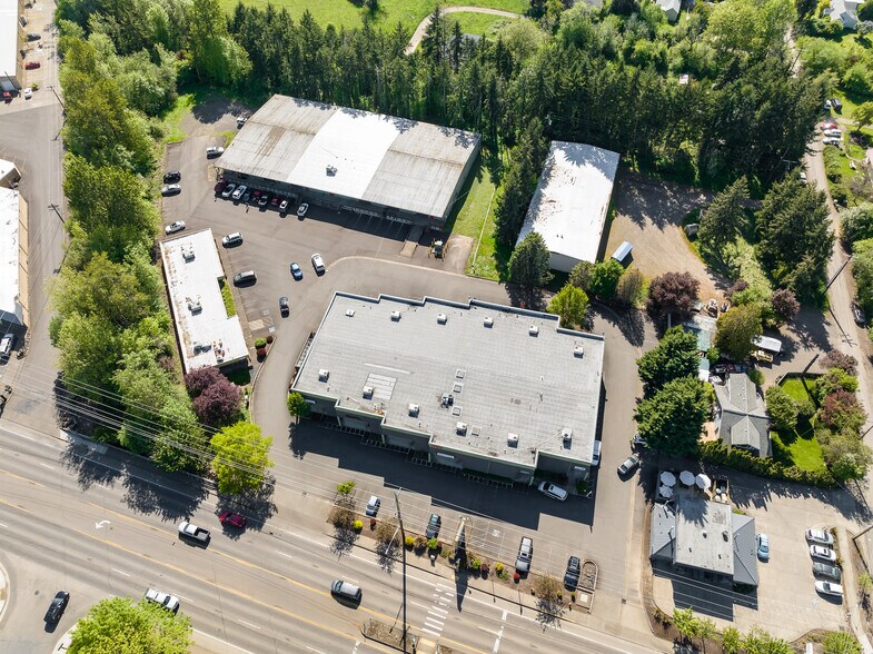1780 3rd St SW, Corvallis, OR à vendre - Aérien – Image 2 sur 4