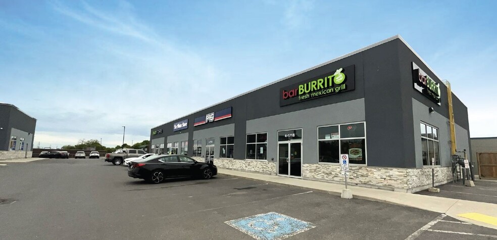 1718 Bath Rd, Kingston, ON à louer - Photo de l’immeuble – Image 2 sur 2