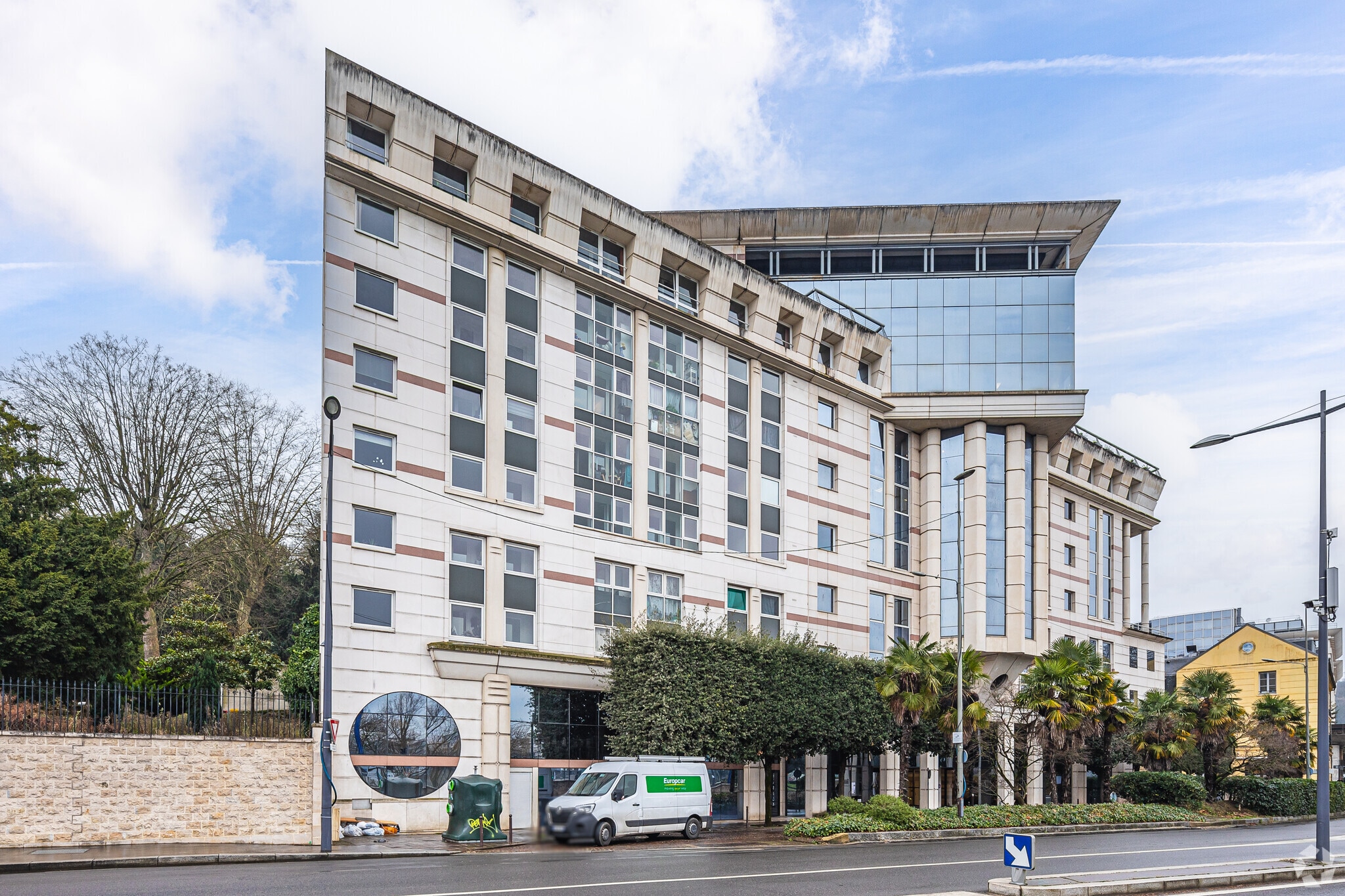 18-24 Rue Troyon, 92310 Sèvres, Sèvres à louer Photo principale– Image 1 sur 3